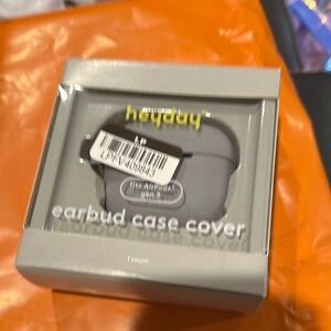 heyday Gray Earbud Case Cover